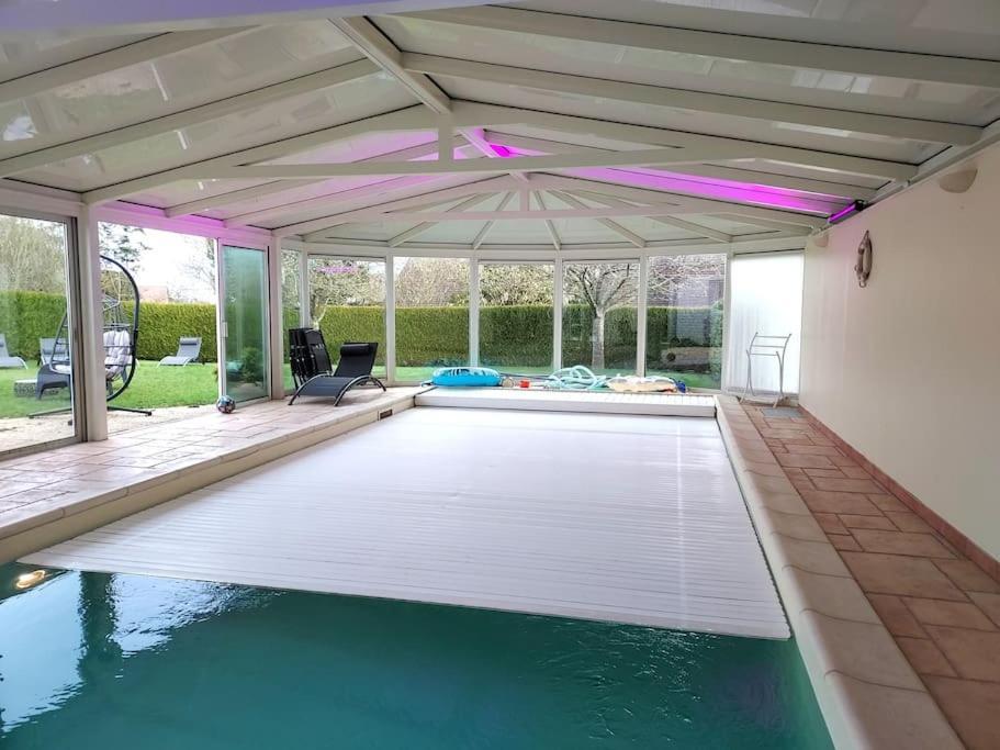 Villa Avec Piscine Chauffee A Moins 1H30 De Paris Saint-Pierre-des-Fleurs Extérieur photo